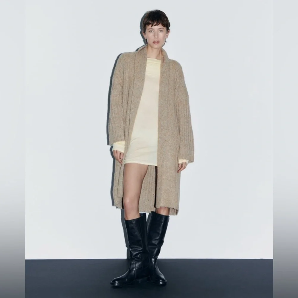 Zara Beige Rib Knit Coat - Picture 5 of 12